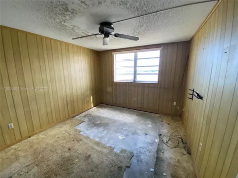 2920 Point East Drive Aventura FL 33160