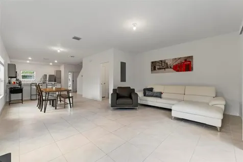 377 NE 1st Drive Florida City FL 33034