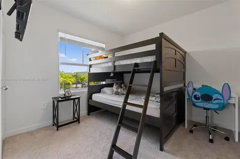 377 NE 1st Drive Florida City FL 33034