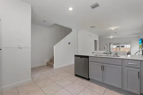 377 NE 1st Drive Florida City FL 33034