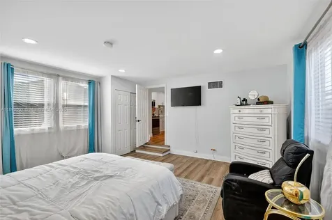 1606 N D Street Lake Worth FL 33460