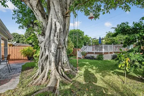 1606 N D Street Lake Worth FL 33460