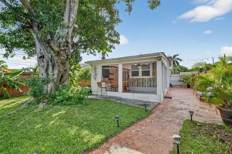 1606 N D Street Lake Worth FL 33460