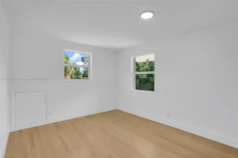 917 Orange Drive Lake Park FL 33403