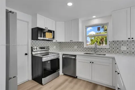 917 Orange Drive Lake Park FL 33403