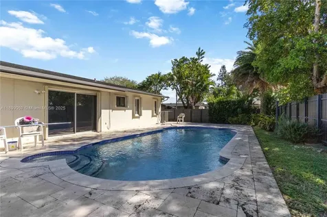 12410 SW 106th Terrace Miami FL 33186