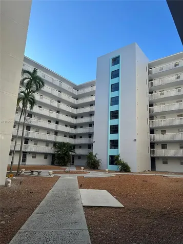 15600 NW 7th Avenue Miami FL 33169
