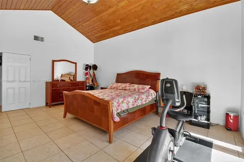 7720 SW 176th Street Palmetto Bay FL 33157