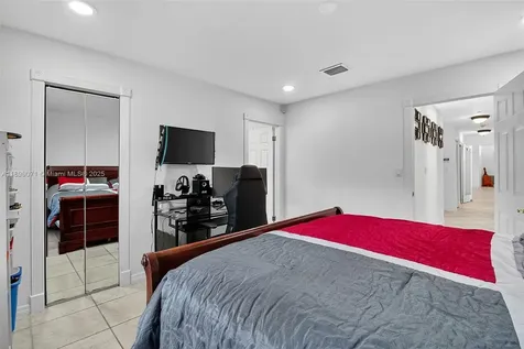 7720 SW 176th Street Palmetto Bay FL 33157