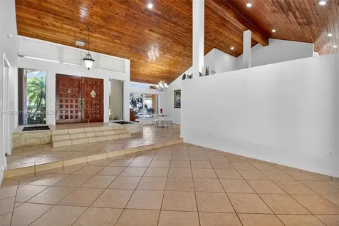 7720 SW 176th Street Palmetto Bay FL 33157