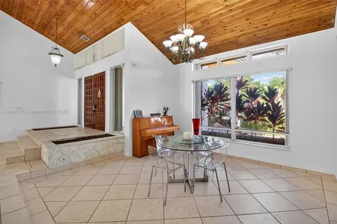 7720 SW 176th Street Palmetto Bay FL 33157