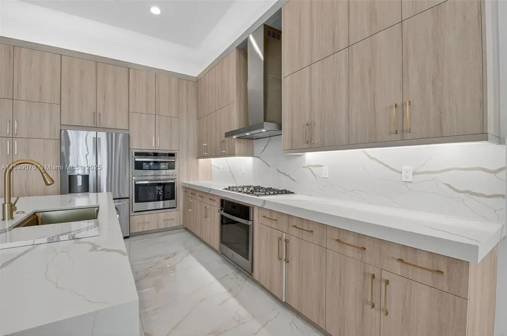 8317 Essex Country Club Drive Boca Raton FL 33434