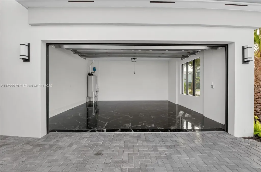 8317 Essex Country Club Drive Boca Raton FL 33434