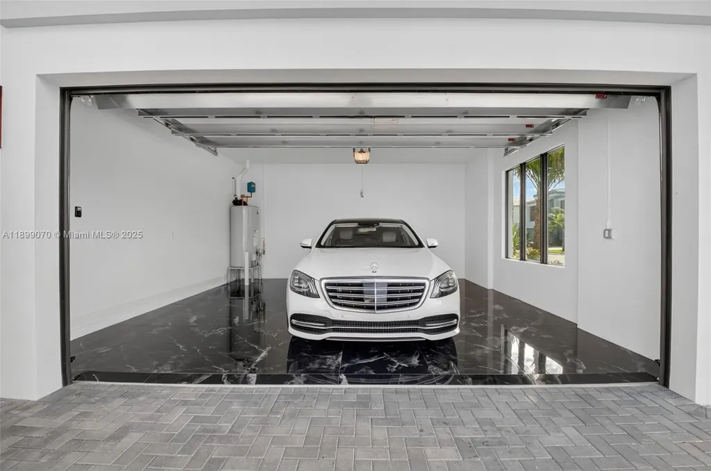 8317 Essex Country Club Drive Boca Raton FL 33434