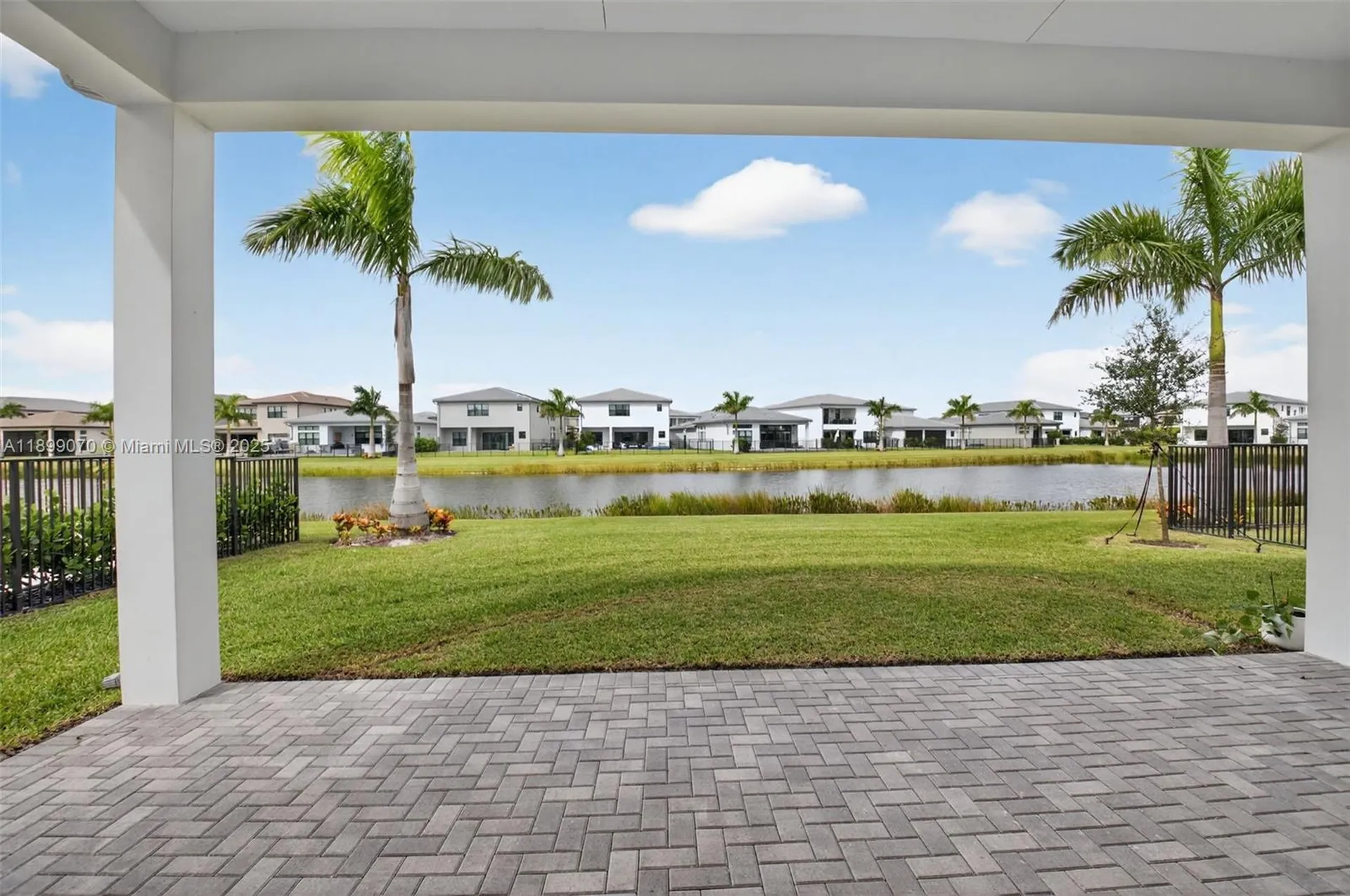 8317 Essex Country Club Drive Boca Raton FL 33434