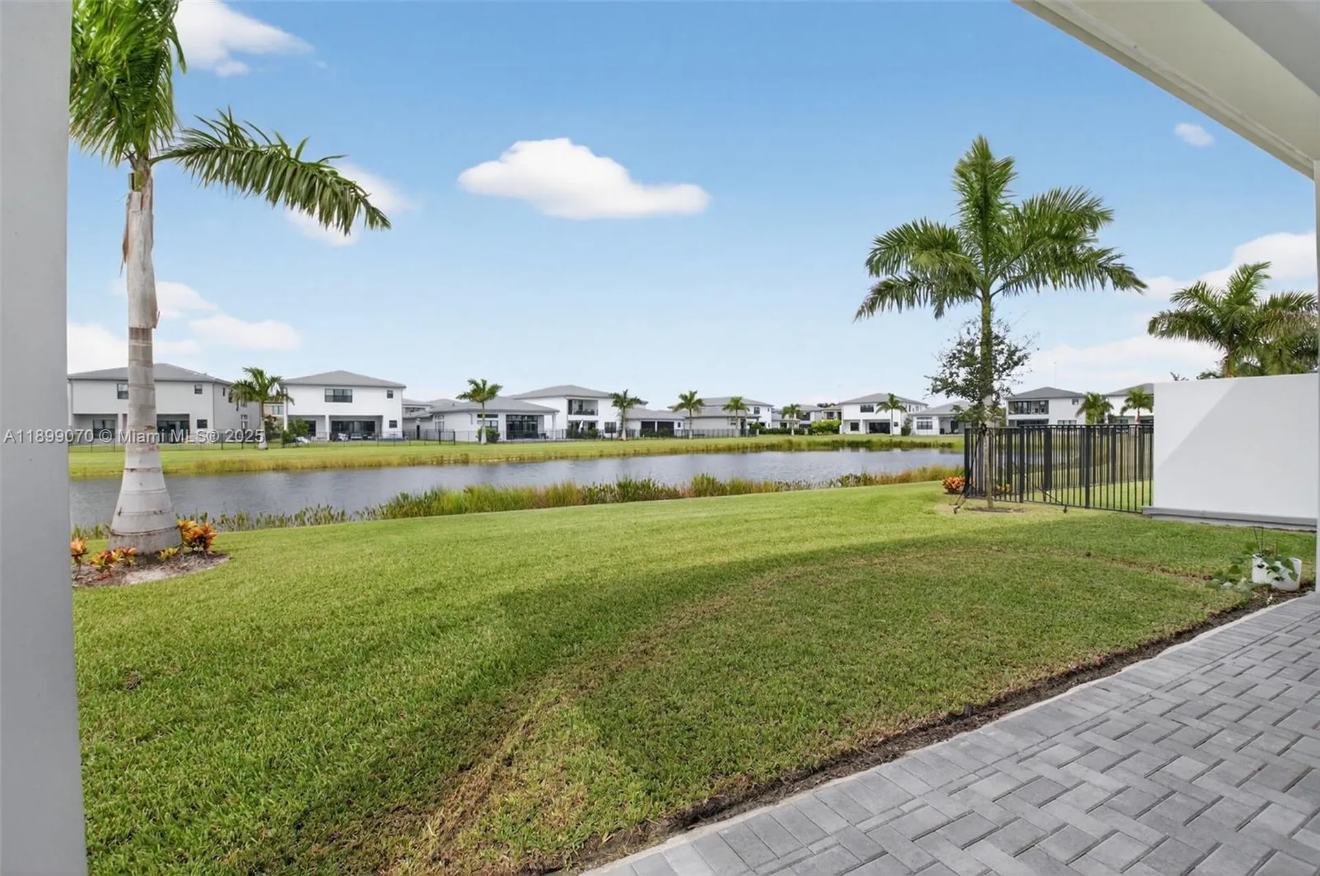 8317 Essex Country Club Drive Boca Raton FL 33434