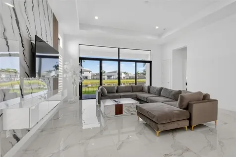 8317 Essex Country Club Drive Boca Raton FL 33434