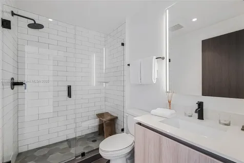 398 NE 5th Street Miami FL 33132