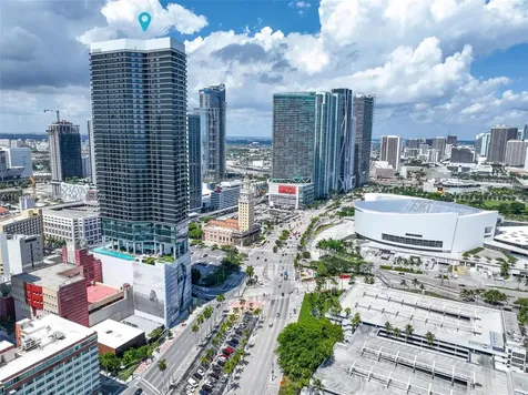 398 NE 5th Street Miami FL 33132