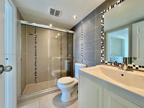 7601 E Treasure Drive North Bay Village FL 33141