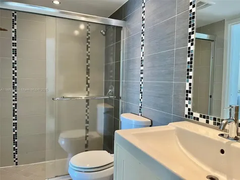 7601 E Treasure Drive North Bay Village FL 33141