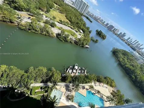 16385 Biscayne Boulevard North Miami Beach FL 33160