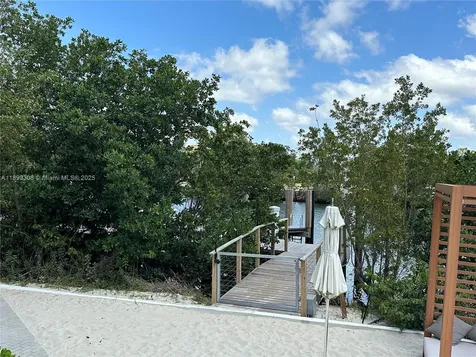 16385 Biscayne Boulevard North Miami Beach FL 33160