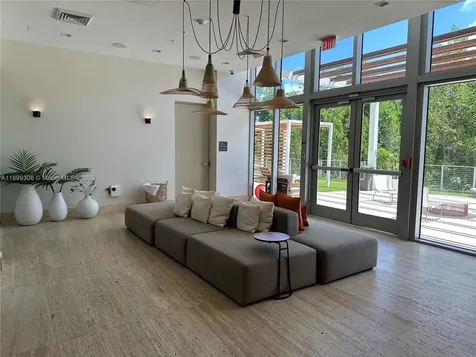16385 Biscayne Boulevard North Miami Beach FL 33160