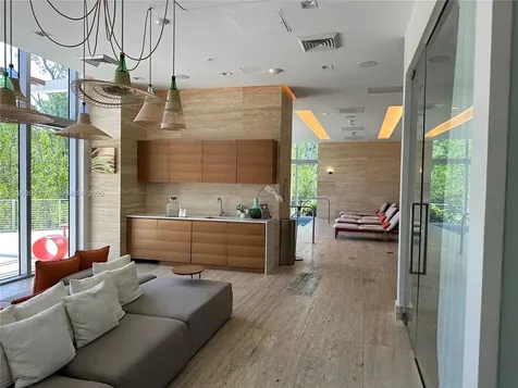 16385 Biscayne Boulevard North Miami Beach FL 33160