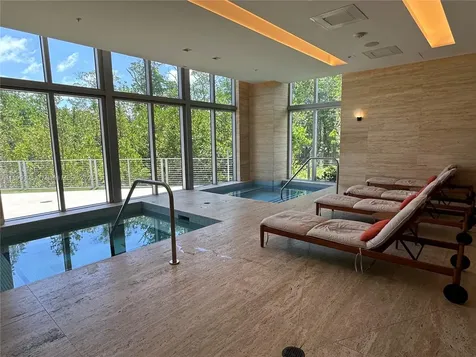 16385 Biscayne Boulevard North Miami Beach FL 33160