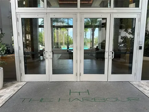 16385 Biscayne Boulevard North Miami Beach FL 33160