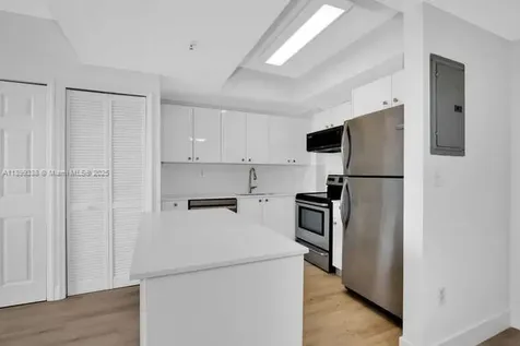 3500 Coral Way Miami FL 33145