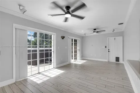 8860 NW 15th Street Pembroke Pines FL 33024