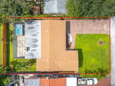 8860 NW 15th Street Pembroke Pines FL 33024