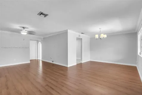 8860 NW 15th Street Pembroke Pines FL 33024