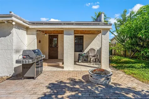 1517 N K Street Lake Worth FL 33460