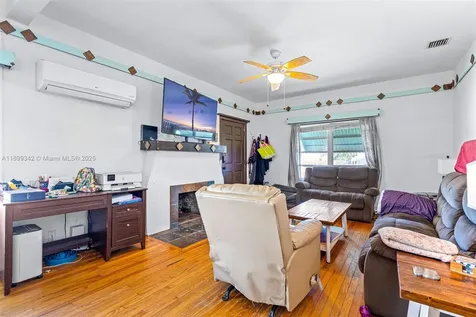 1517 N K Street Lake Worth FL 33460