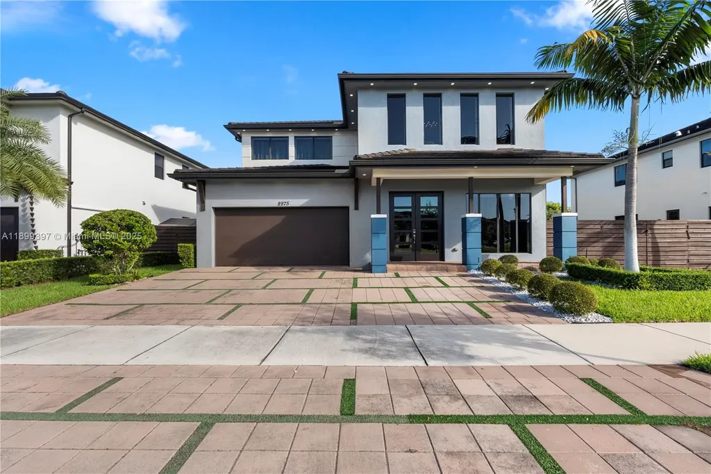 8975 NW 161st Terrace Miami Lakes FL 33018
