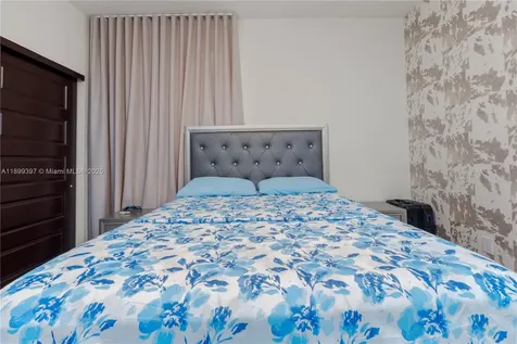 8975 NW 161st Terrace Miami Lakes FL 33018