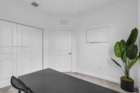 12523 NW 24th Avenue Miami FL 33167
