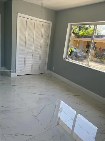 1230 NE 148th Street Miami FL 33161