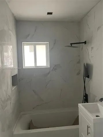 1230 NE 148th Street Miami FL 33161