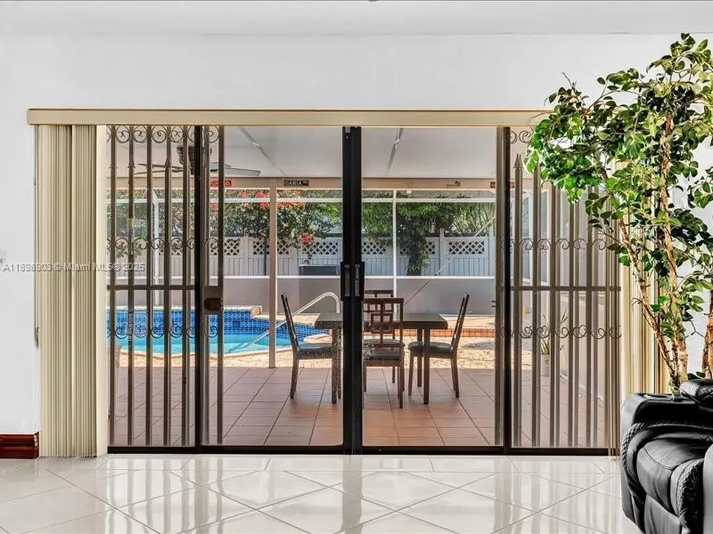 1300 SW 32nd Street Fort Lauderdale FL 33315