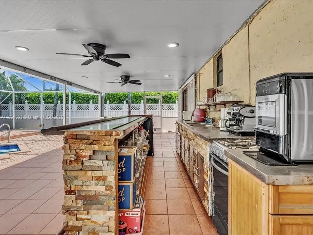 1300 SW 32nd Street Fort Lauderdale FL 33315