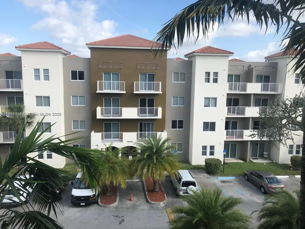 11040 SW 196th Street Cutler Bay FL 33157