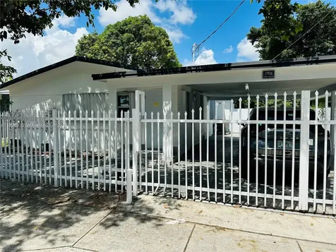 17926 SW 104th Avenue Miami FL 33157