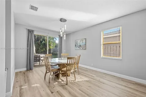 4401 NW 41st Place Coconut Creek FL 33073