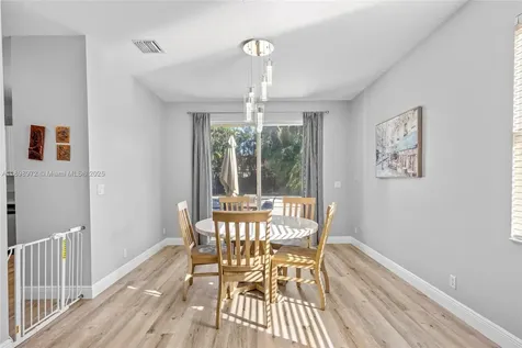 4401 NW 41st Place Coconut Creek FL 33073