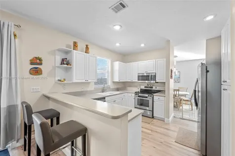 4401 NW 41st Place Coconut Creek FL 33073
