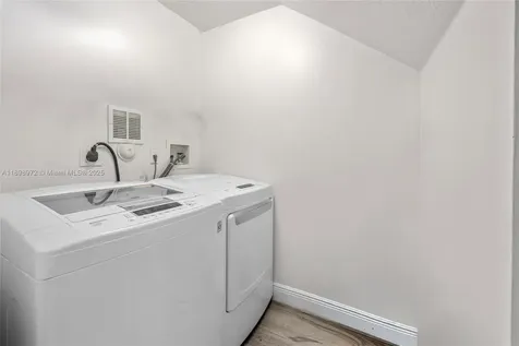 4401 NW 41st Place Coconut Creek FL 33073